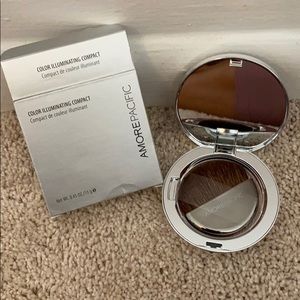 Amore Pacific Color Illuminating Compact